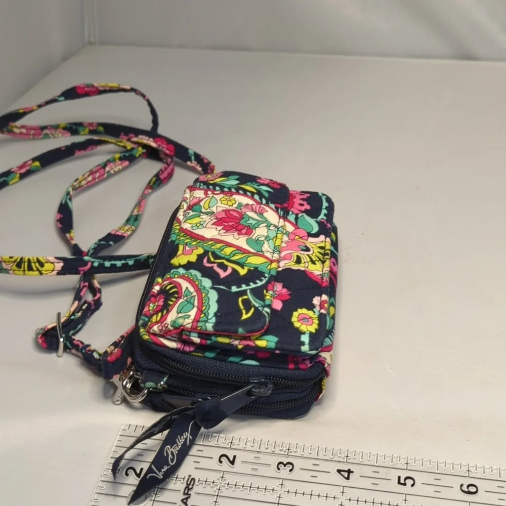 Vera Bradley All in One Crossbody Purse Bag Petal Paisley Retired 2014 P…